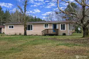 218 Bowes Rd, Hoquiam, WA 98550 - Photo 1