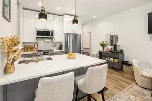 7030 Mary Ave NW, Seattle, WA 98117 - Photo 8