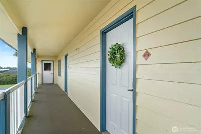 615 Ocean Shores Boulevard NW #303, Ocean Shores, WA 98569 - Photo 4