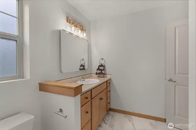 6604 198th Place SW, Lynnwood, WA 98036 - Photo 16