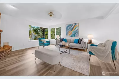 19332 53rd Avenue NE, Lake Forest Park, WA 98155 - Photo 6