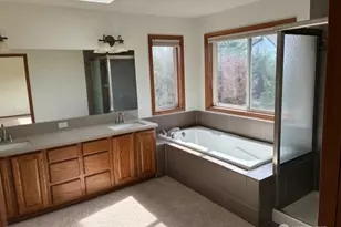 12312 9th St E, Edgewood, WA 98372 - Photo 12