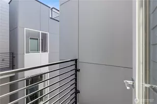 9518 Interlake Ave N, Seattle, WA 98103 - Photo 30