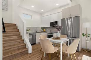 9518 Interlake Ave N, Seattle, WA 98103 - Photo 14