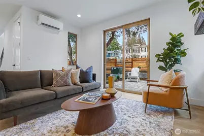 11247 108th Avenue NE, Kirkland, WA 98033 - Photo 6