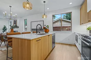 11247 108th Ave NE, Kirkland, WA 98033 - Photo 14