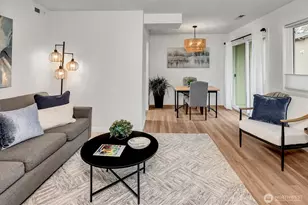 9517 NE 180th St, Bothell, WA 98011 - Photo 2