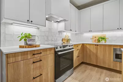 11251 108th Avenue NE, Kirkland, WA 98033 - Photo 12