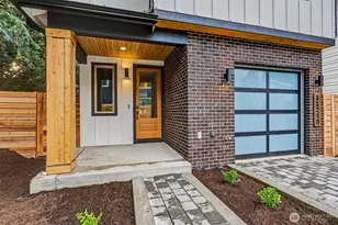 11251 108th Ave NE, Kirkland, WA 98033 - Photo 2