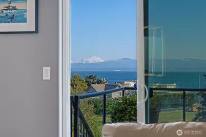 1433 Country Club Drive, Camano Island, WA 98282 - Photo 14