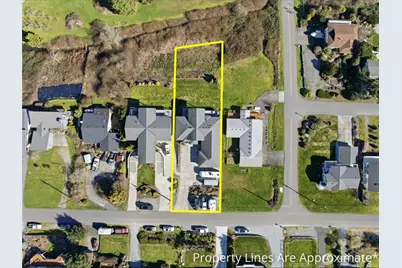 1433 Country Club Drive, Camano Island, WA 98282 - Photo 34