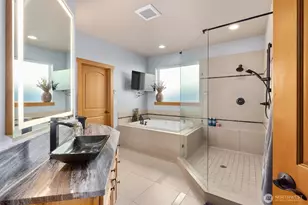 1433 Country Club Dr, Camano Island, WA 98282 - Photo 16