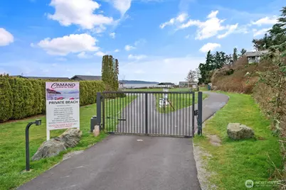 1433 Country Club Drive, Camano Island, WA 98282 - Photo 36