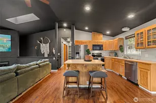 798 W Rd, Sedro Woolley, WA 98284 - Photo 6