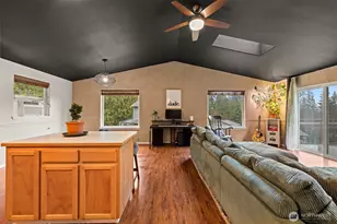 798 W Rd, Sedro Woolley, WA 98284 - Photo 4