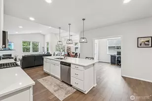 1028 Alpine View Dr, Mount Vernon, WA 98274 - Photo 10