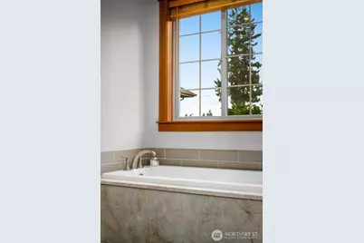 20413 Church Lake Drive E, Bonney Lake, WA 98391 - Photo 22