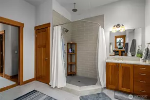 20413 Church Lake Dr E, Bonney Lake, WA 98391 - Photo 24