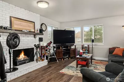 21404 46th Place W, Mountlake Terrace, WA 98043 - Photo 2