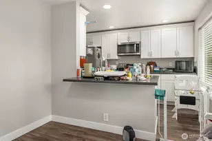 21404 46th Pl W, Mountlake Terrace, WA 98043 - Photo 20