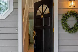 15907 NE 40th Way, Redmond, WA 98052 - Photo 2