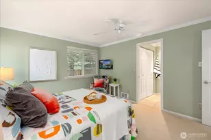 15907 NE 40th Way, Redmond, WA 98052 - Photo 16