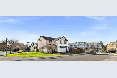 4139 Track Street, Bellingham, WA 98226 - Photo 2