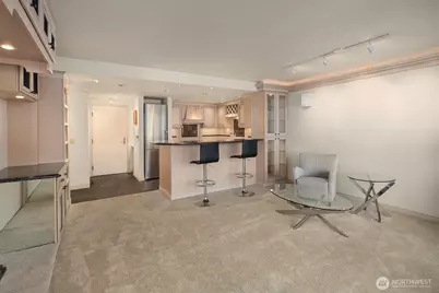 2125 1st Avenue S #1205, Seattle, WA 98121 - Photo 8
