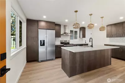 2525 Monroe Street, Bellingham, WA 98225 - Photo 6