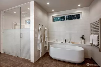 13023 167th Avenue NE, Redmond, WA 98052 - Photo 16