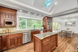 13023 167th Ave NE, Redmond, WA 98052 - Photo 8