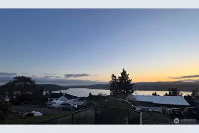 11027 Auburn Avenue S, Seattle, WA 98178 - Photo 26