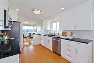 11027 Auburn Ave S, Seattle, WA 98178 - Photo 12