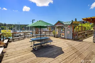 141 Parfitt Way SW, Bainbridge Island, WA 98110 - Photo 16