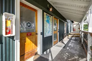 141 Parfitt Way SW, Bainbridge Island, WA 98110 - Photo 22