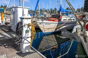 141 Parfitt Way SW, Bainbridge Island, WA 98110 - Photo 2