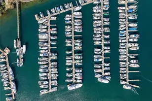 141 Parfitt Way SW, Bainbridge Island, WA 98110 - Photo 10