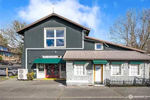 141 Parfitt Way SW, Bainbridge Island, WA 98110 - Photo 20