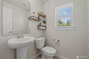 1900 Weaver Rd, Snohomish, WA 98290 - Photo 14