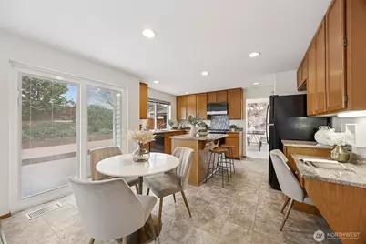 18820 112th Place SE, Renton, WA 98055 - Photo 6