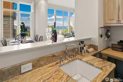 2801 1st Avenue #113, Seattle, WA 98121 - Photo 12