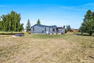 749 NE North Ave, Wilbur, WA 99185 - Photo 8