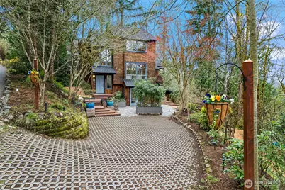 373 Mount Defiance Circle SW, Issaquah, WA 98027 - Photo 2