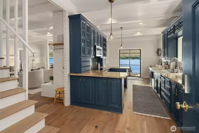 26321 Pillsbury Road SW, Vashon, WA 98070 - Photo 4