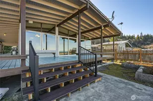 903 Port Susan Terrace Rd, Camano Island, WA 98282 - Photo 14