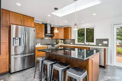 10612 157th Avenue NE, Redmond, WA 98052 - Photo 4