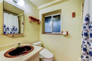 11242A Fremont Ave N, Seattle, WA 98133 - Photo 20