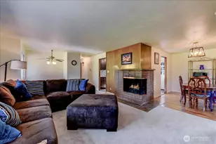 11242A Fremont Ave N, Seattle, WA 98133 - Photo 6