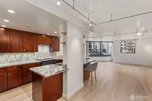 2621 2nd Ave, Seattle, WA 98121 - Photo 6