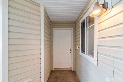 4122 214th Street SW #D, Mountlake Terrace, WA 98043 - Photo 4